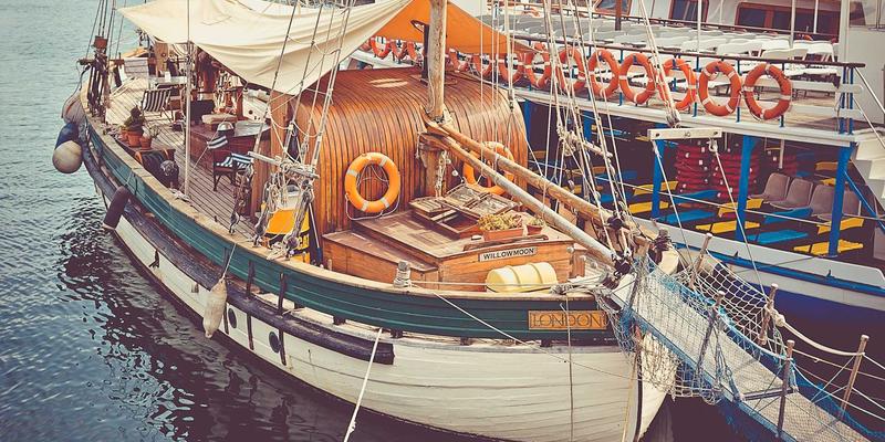 YYQYJT网络技术解析：网络编码如何重塑无线传输效率