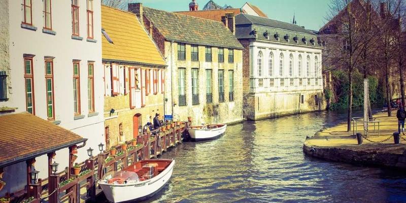 网络技术7时代：如何利用编程资源与YYQYJT框架构建未来