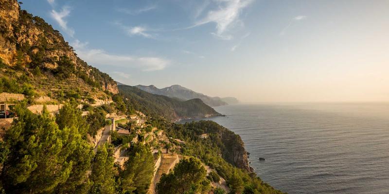 量子密钥分发（QKD）部署实战：下一代保密通信网络开发教程与IT资讯